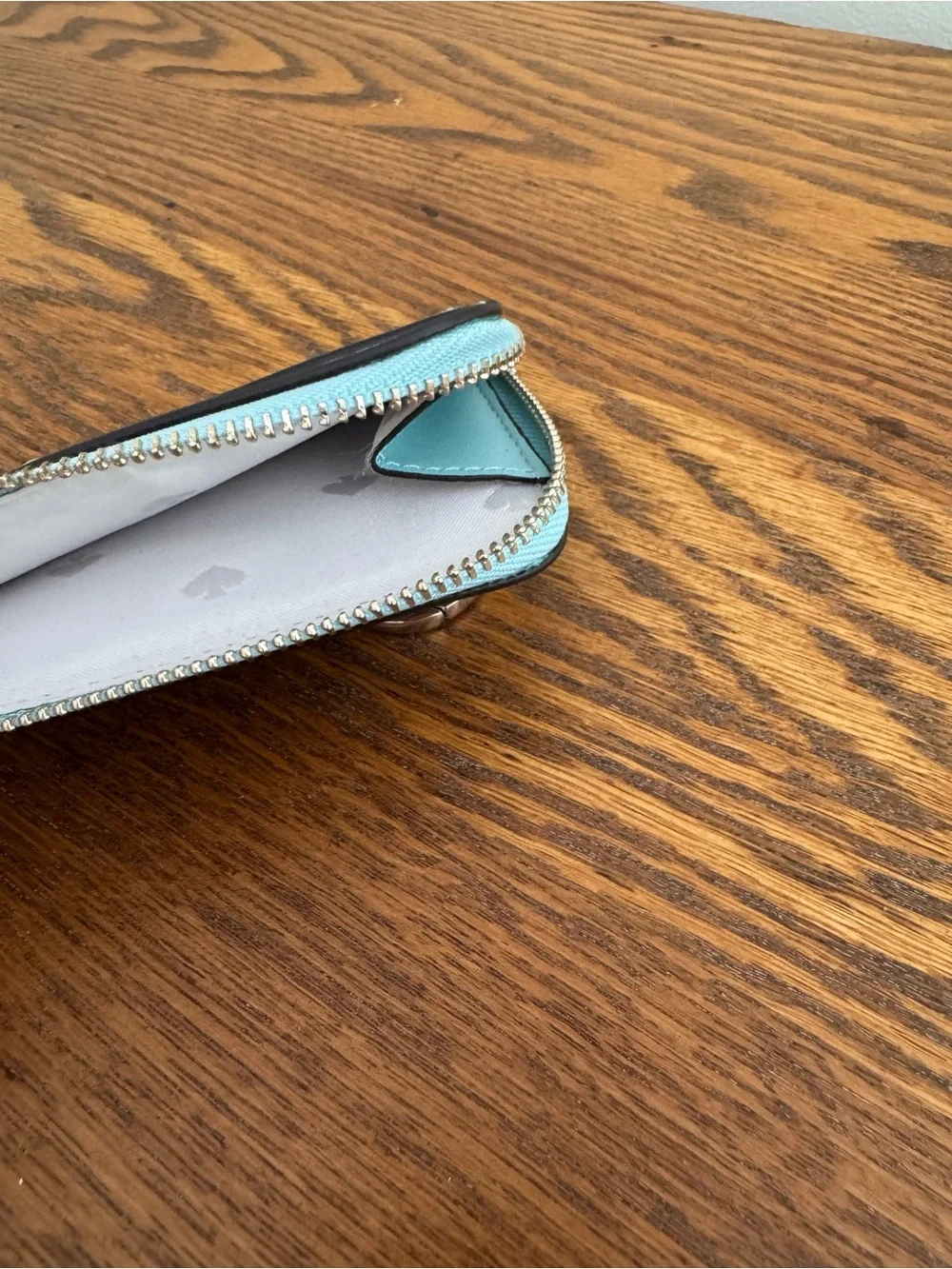 Kate Spade Pool Days Wallet - Picture 3 of 4